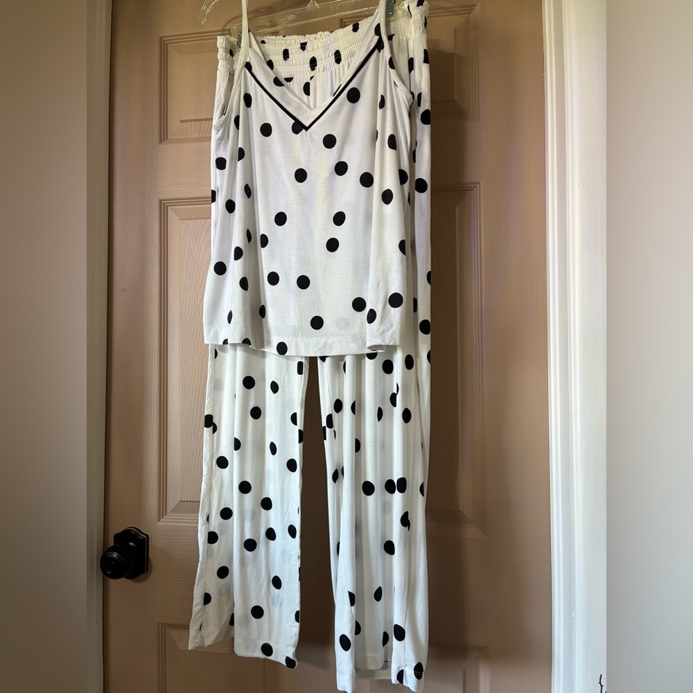 Soma White and Black Polka Dot Pajama Set
